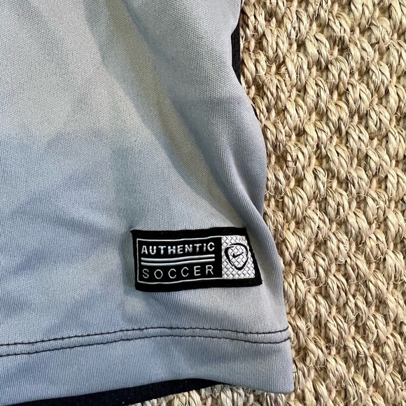 Nike dri-fit soccer shirt, black, grey and red with vents on backside. Sz. M - Picture 5 of 7